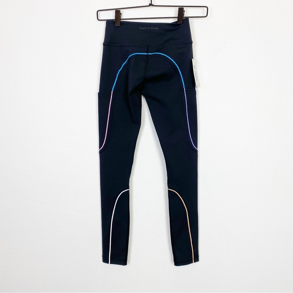 Outdoor Voices Frost Knit 7/8 Leggings in Black Reflective Rainbow - Picture 4 of 6